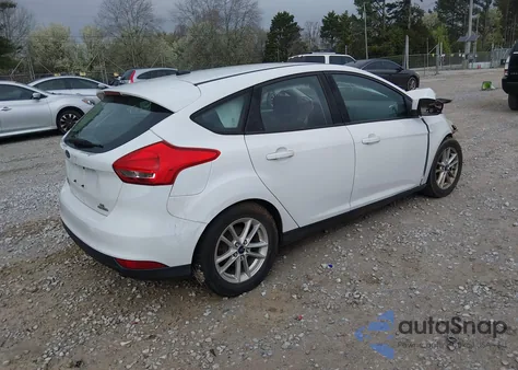 2016 Ford Focus Se z USA, uszkodzony, nr VIN 1FADP3K20GL283804
